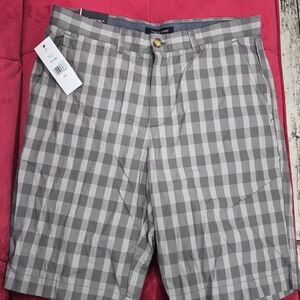 Tommy Hilfiger Gray Plaid Cargo Shorts